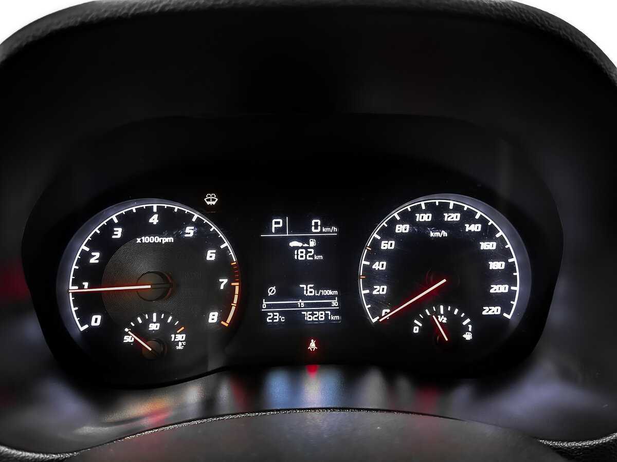 Купить Hyundai Solaris с пробегом. Фото: #15