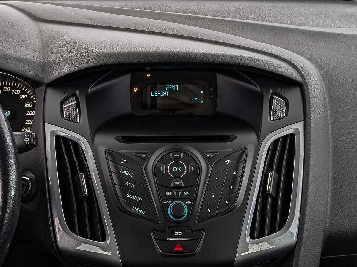 Купить Ford Focus с пробегом. Фото: #16