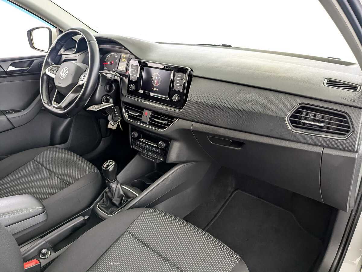 Купить Volkswagen Polo с пробегом. Фото: #10