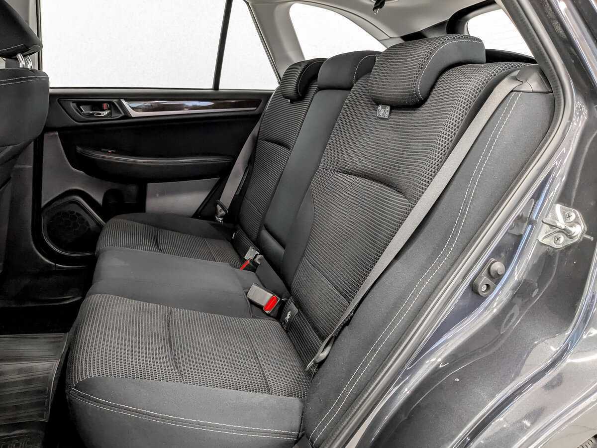 Купить Subaru Outback с пробегом. Фото: #11