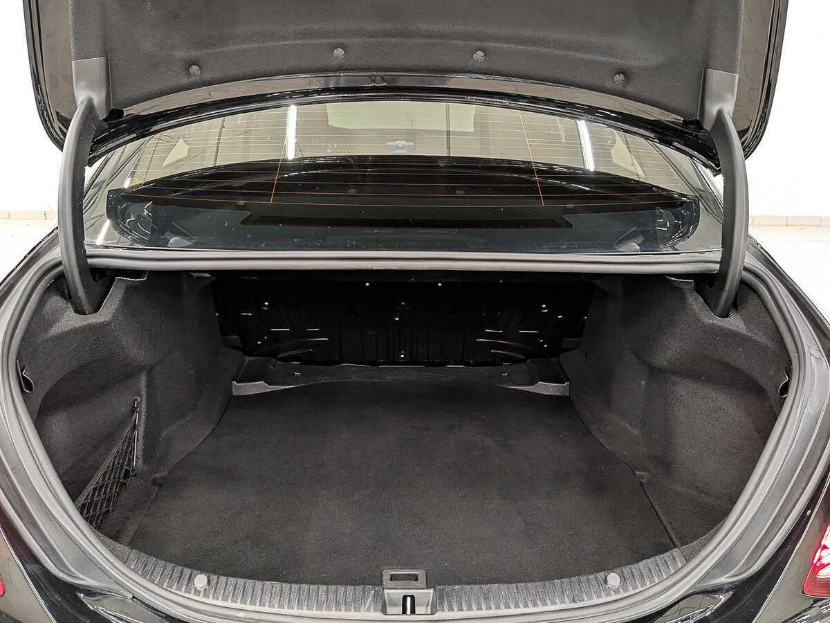 Купить Mercedes-Benz C-Класс с пробегом. Фото: #9