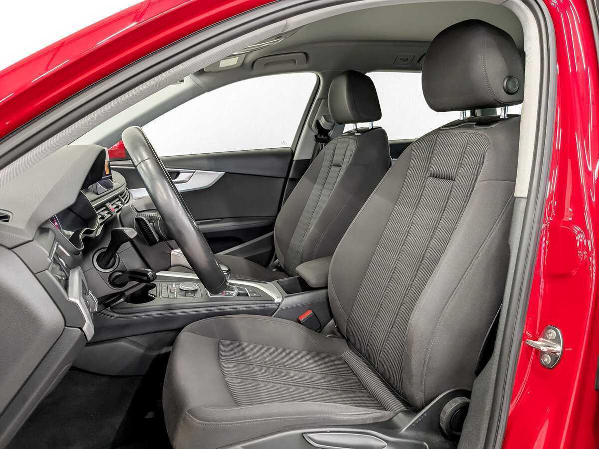 Купить Audi A4 с пробегом. Фото: #17