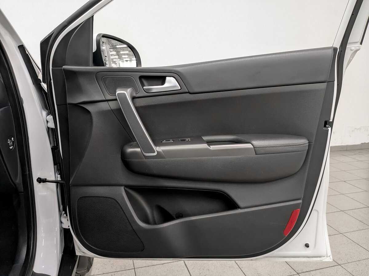 Купить Kia Sportage с пробегом. Фото: #20