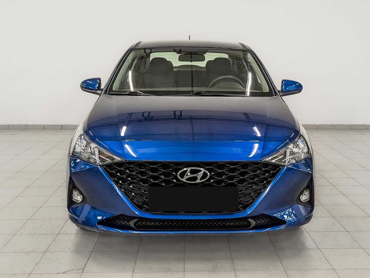 Купить Hyundai Solaris с пробегом. Фото: #1