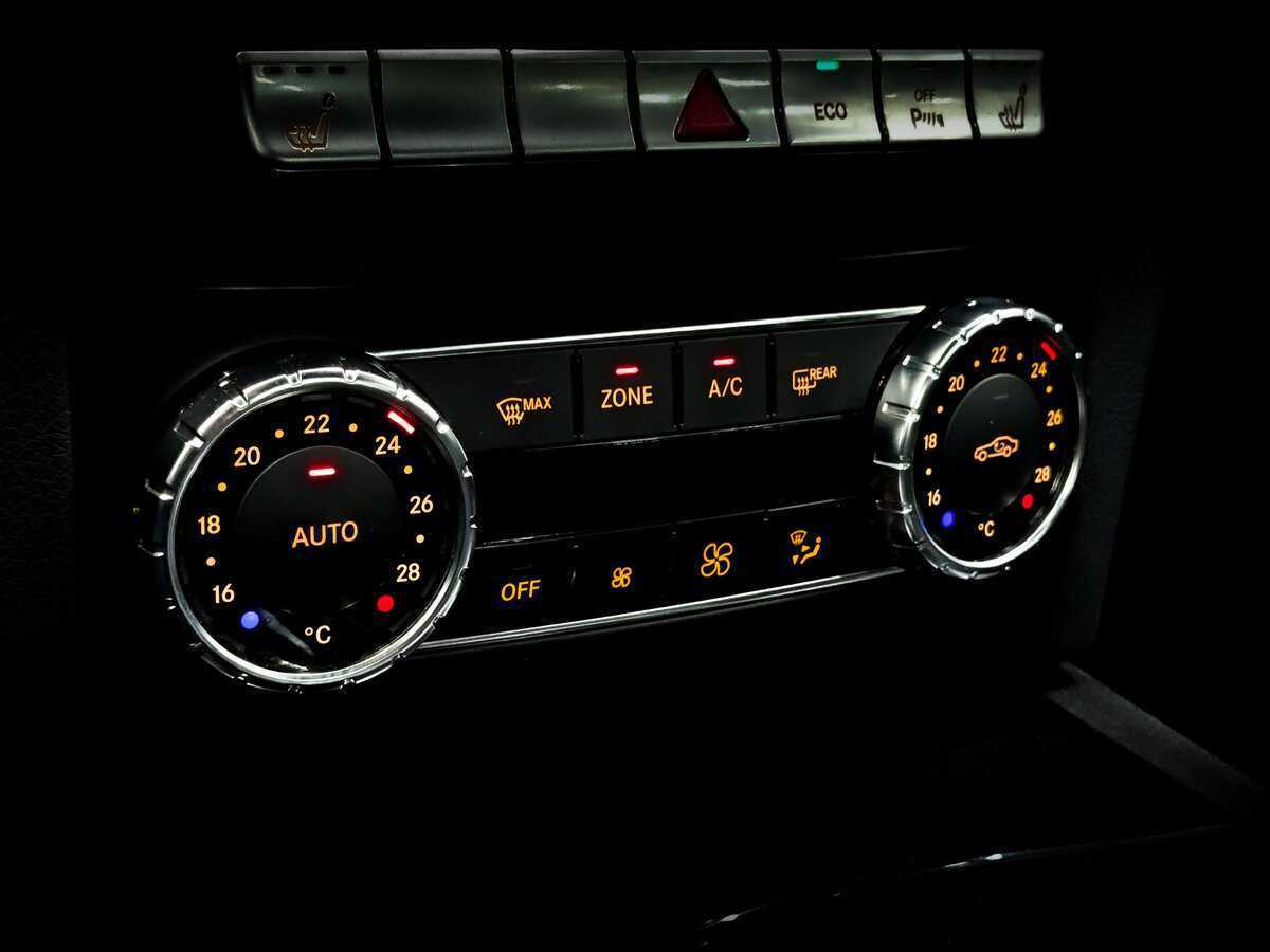 Купить Mercedes-Benz C-Класс с пробегом. Фото: #21