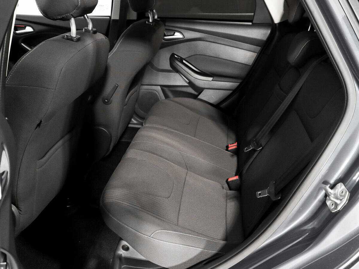 Купить Ford Focus с пробегом. Фото: #8