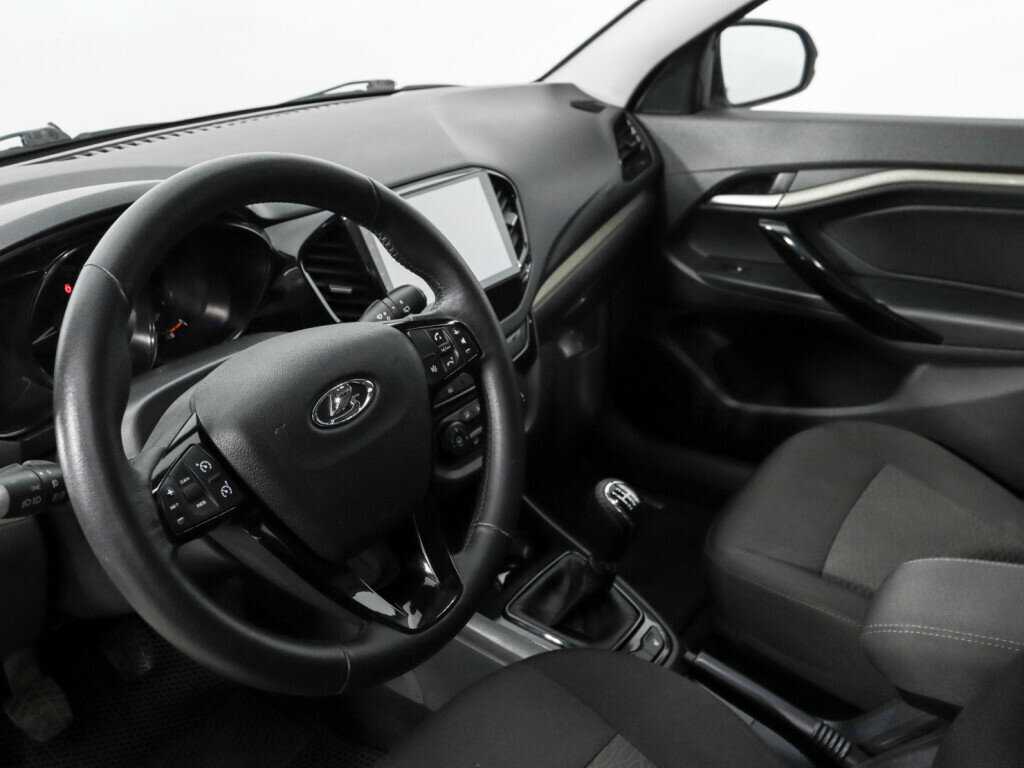 Купить Lada (ВАЗ) Vesta с пробегом. Фото: #6