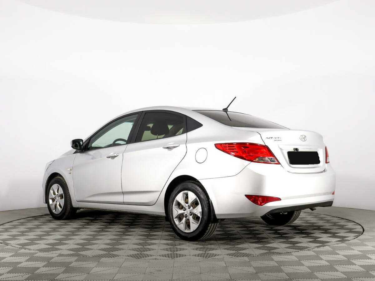 Купить Hyundai Solaris с пробегом. Фото: #6