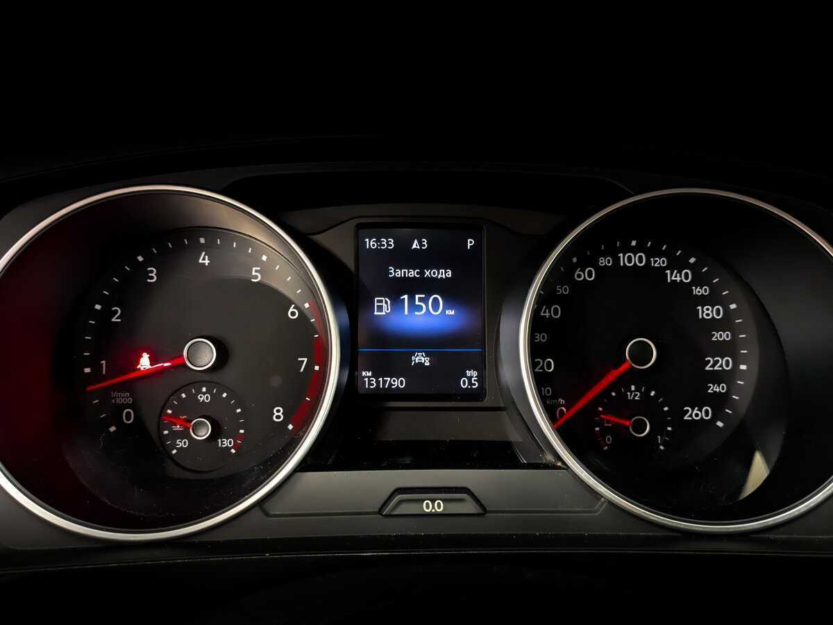 Купить Volkswagen Tiguan с пробегом. Фото: #11