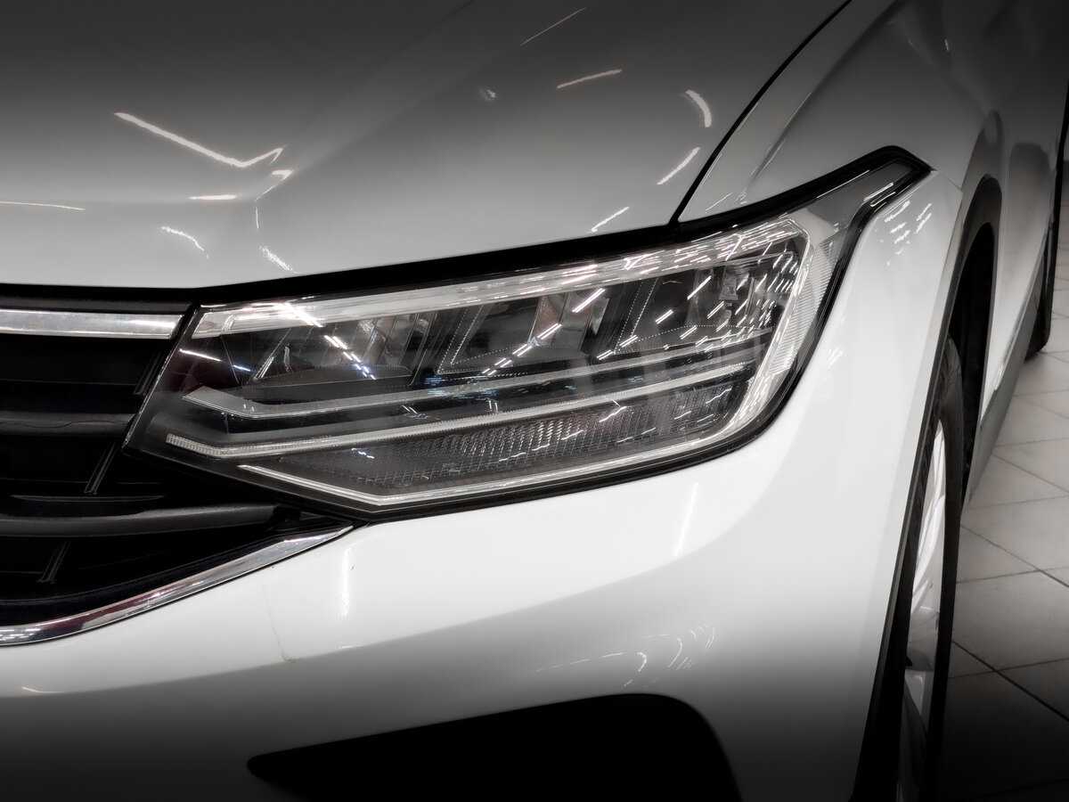 Купить Volkswagen Tiguan с пробегом. Фото: #16