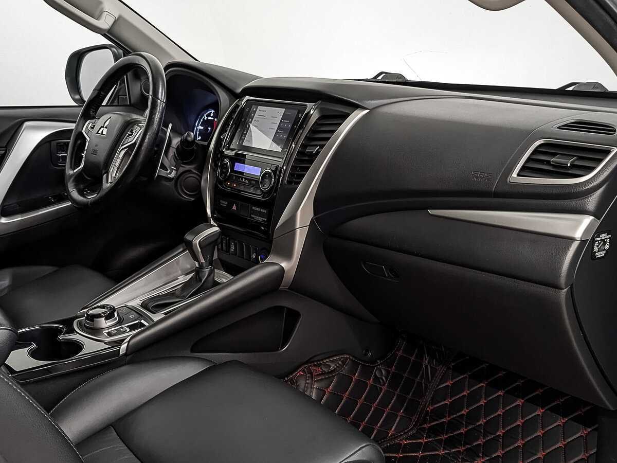 Купить Mitsubishi Pajero Sport с пробегом. Фото: #12