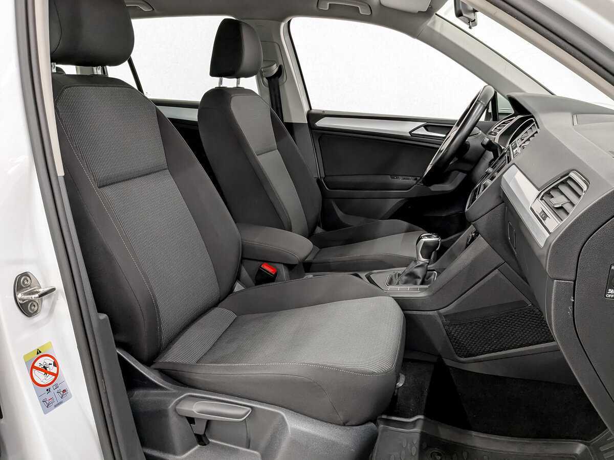 Купить Volkswagen Tiguan с пробегом. Фото: #22