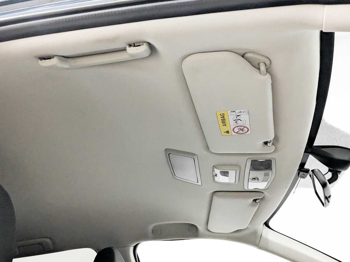 Купить Mitsubishi Outlander с пробегом. Фото: #21