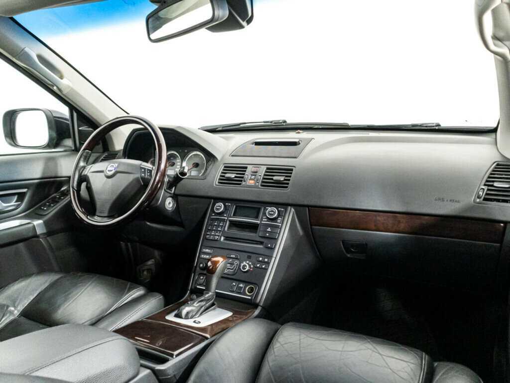 Купить Volvo XC90 с пробегом. Фото: #8
