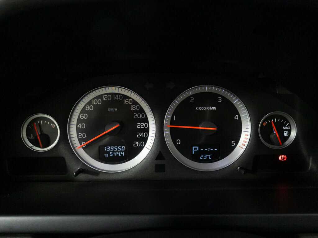 Купить Volvo XC90 с пробегом. Фото: #11