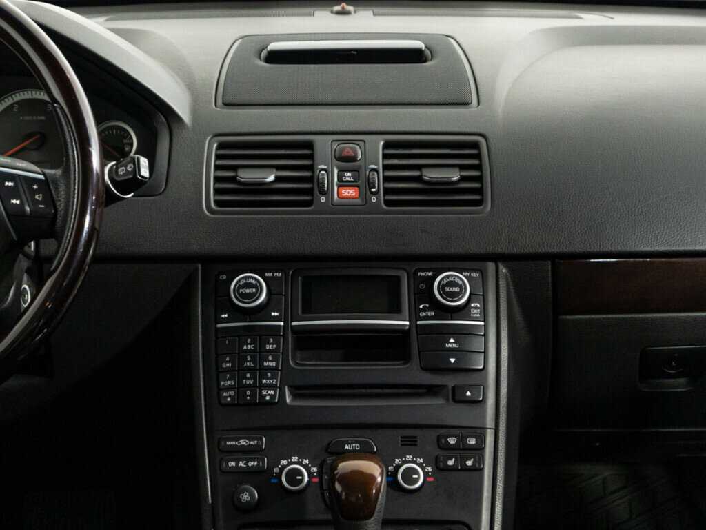 Купить Volvo XC90 с пробегом. Фото: #13