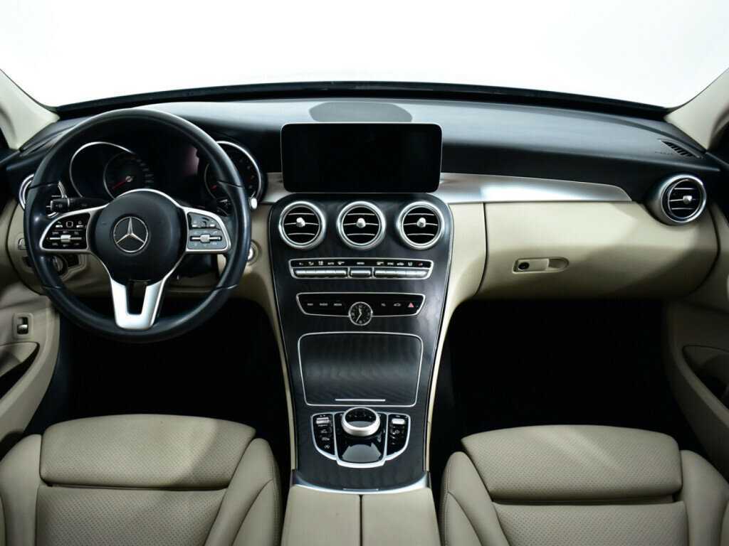 Купить Mercedes-Benz C-Класс с пробегом. Фото: #11