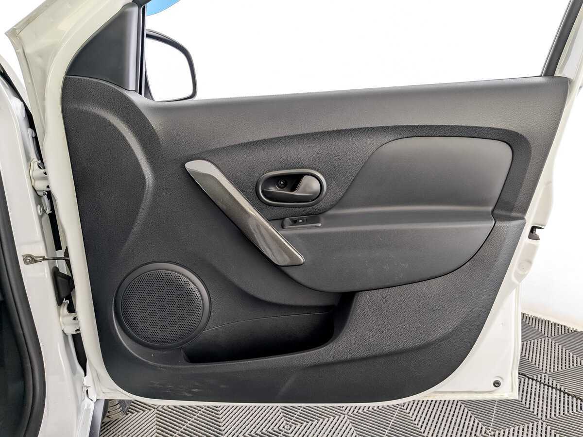 Продажа Б/У Рено Сандеро. Фото: #23