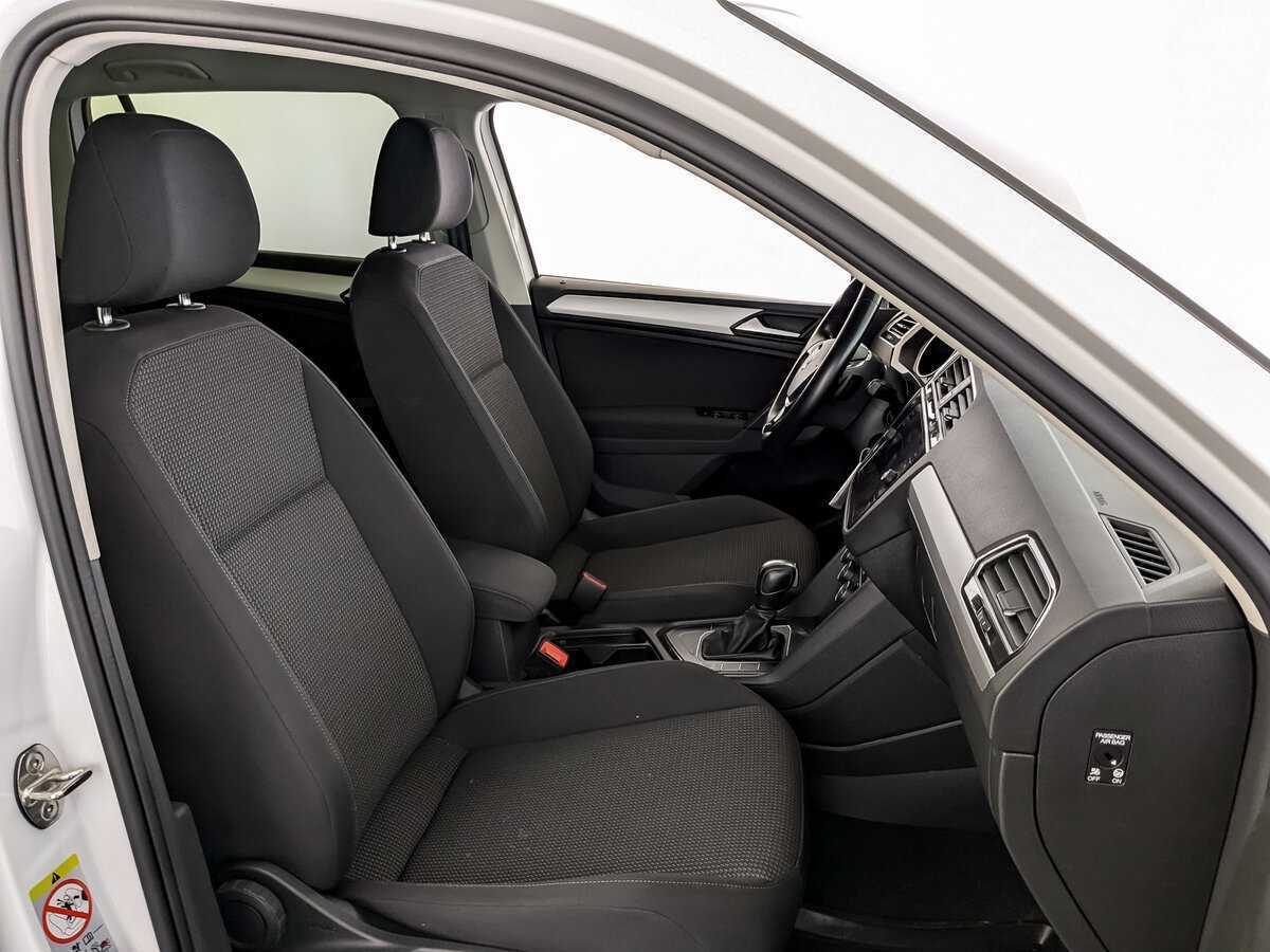 Купить Volkswagen Tiguan с пробегом. Фото: #22