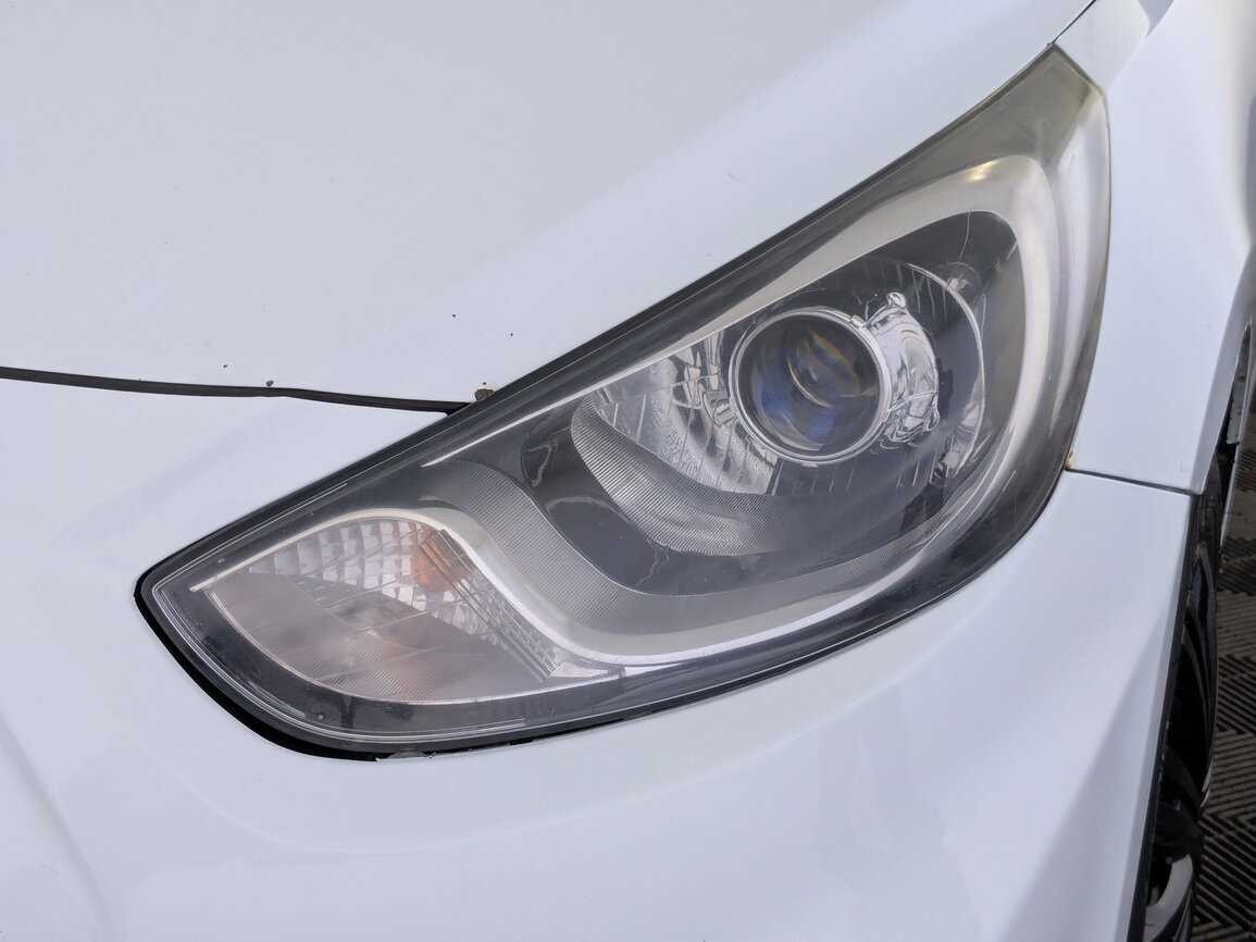 Купить Hyundai Solaris с пробегом. Фото: #11