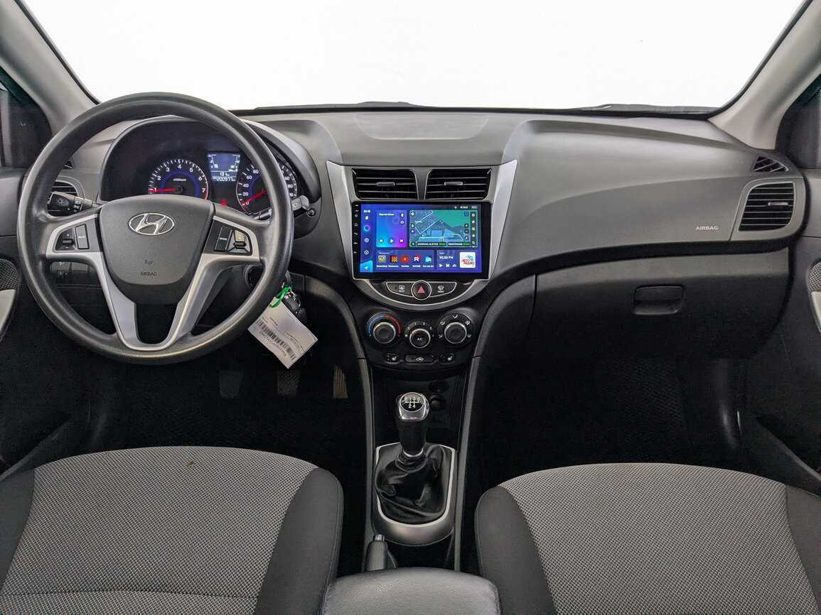 Купить Hyundai Solaris с пробегом. Фото: #20