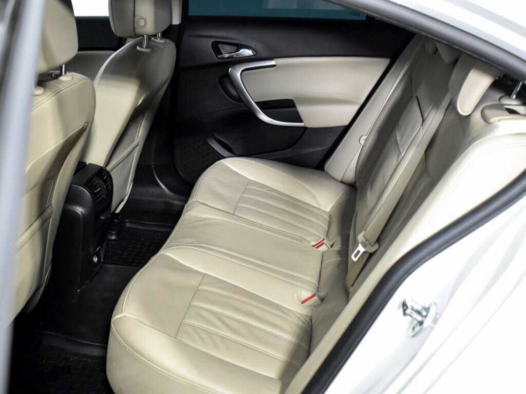 Купить Opel Insignia с пробегом. Фото: #11