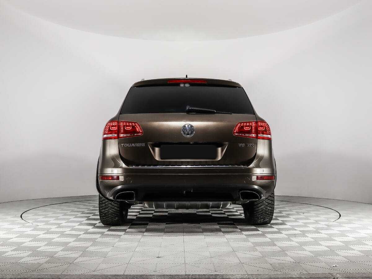 Купить Volkswagen Touareg с пробегом. Фото: #5