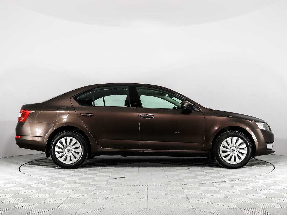 Купить Skoda Octavia с пробегом. Фото: #3