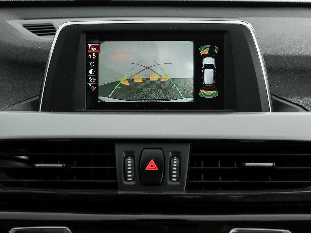 Купить BMW X1 с пробегом. Фото: #17