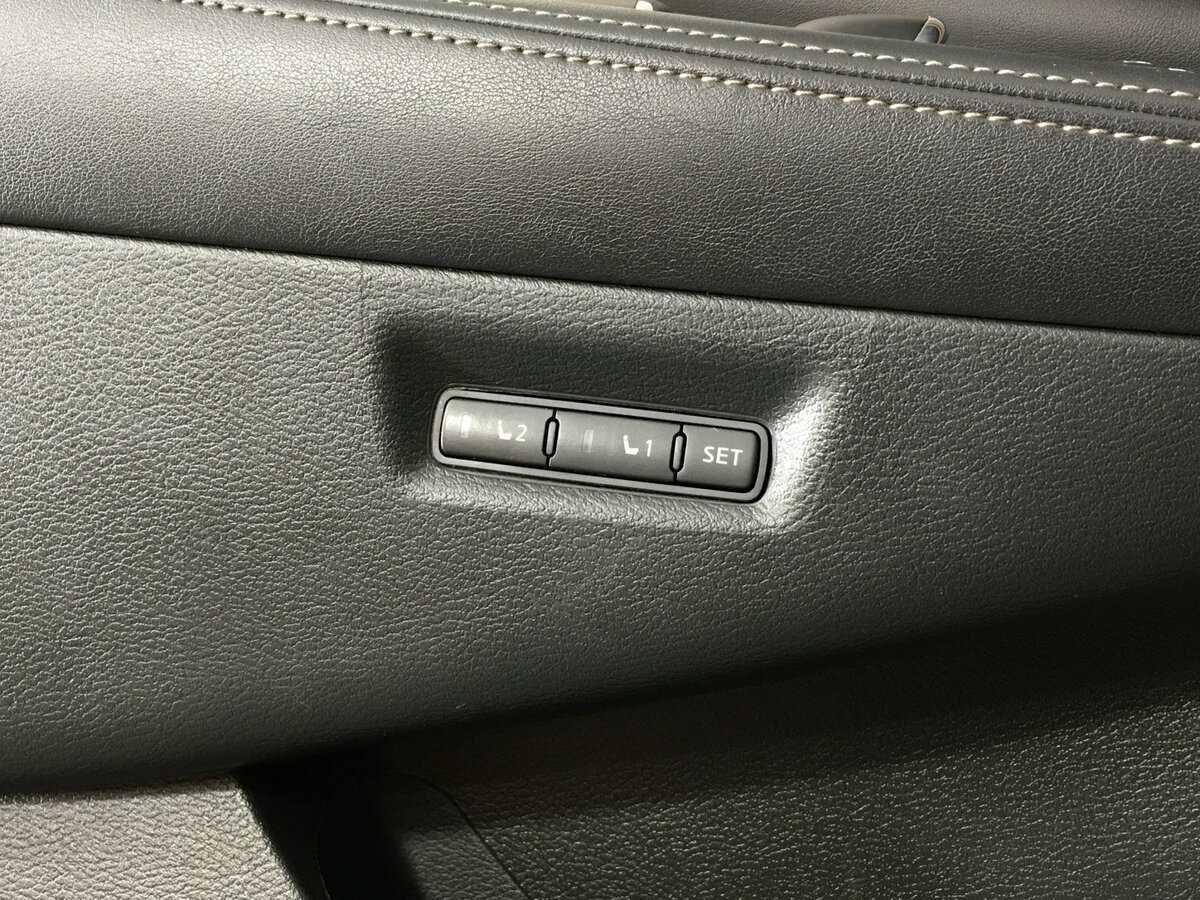 Купить Nissan Murano с пробегом. Фото: #22