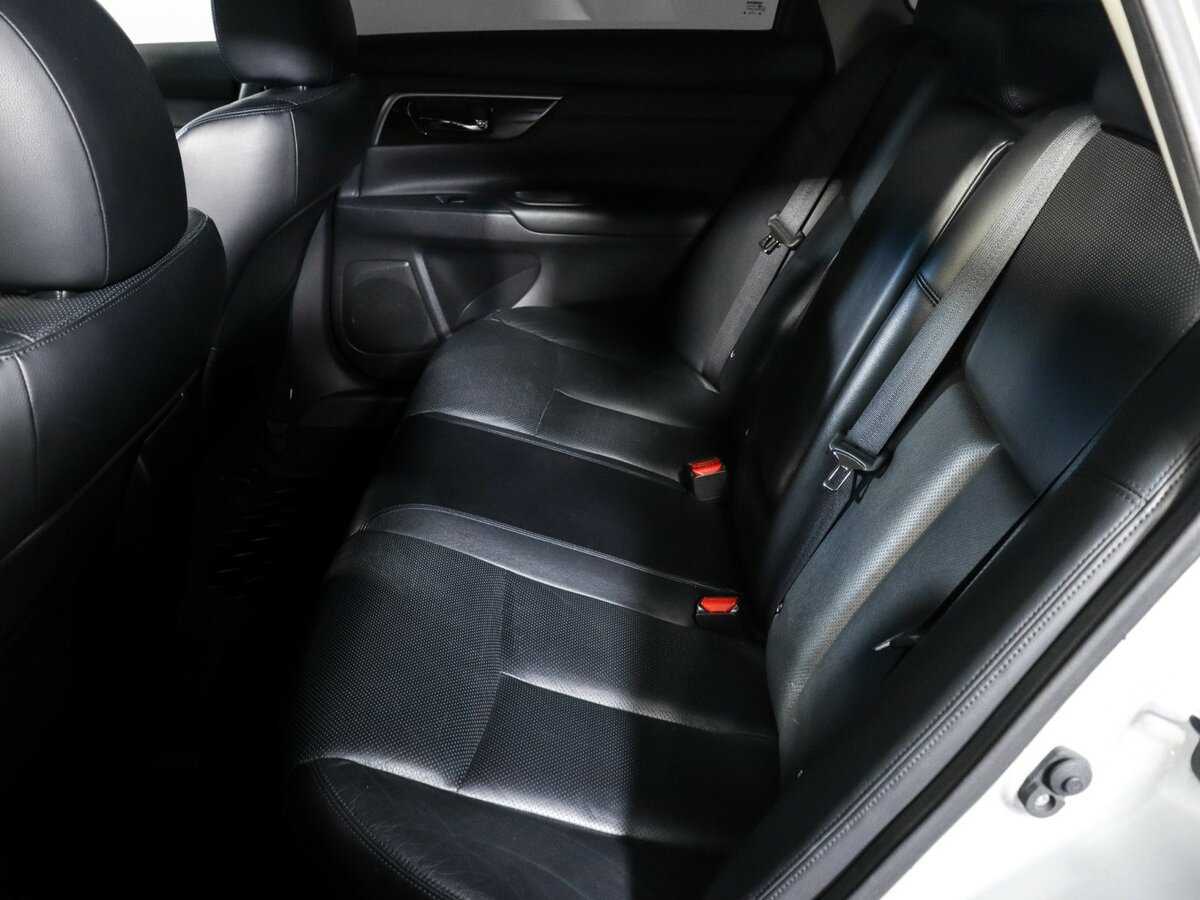 Купить Nissan Teana с пробегом. Фото: #6