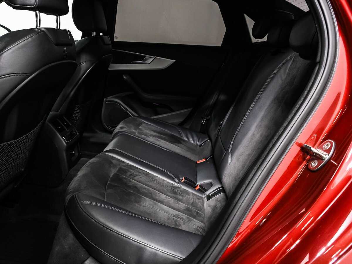 Купить Audi A4 с пробегом. Фото: #12