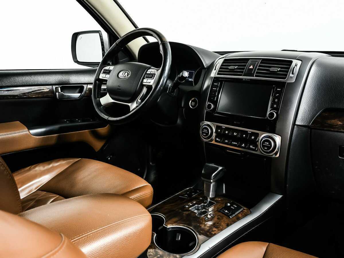 Купить Kia Mohave с пробегом. Фото: #8