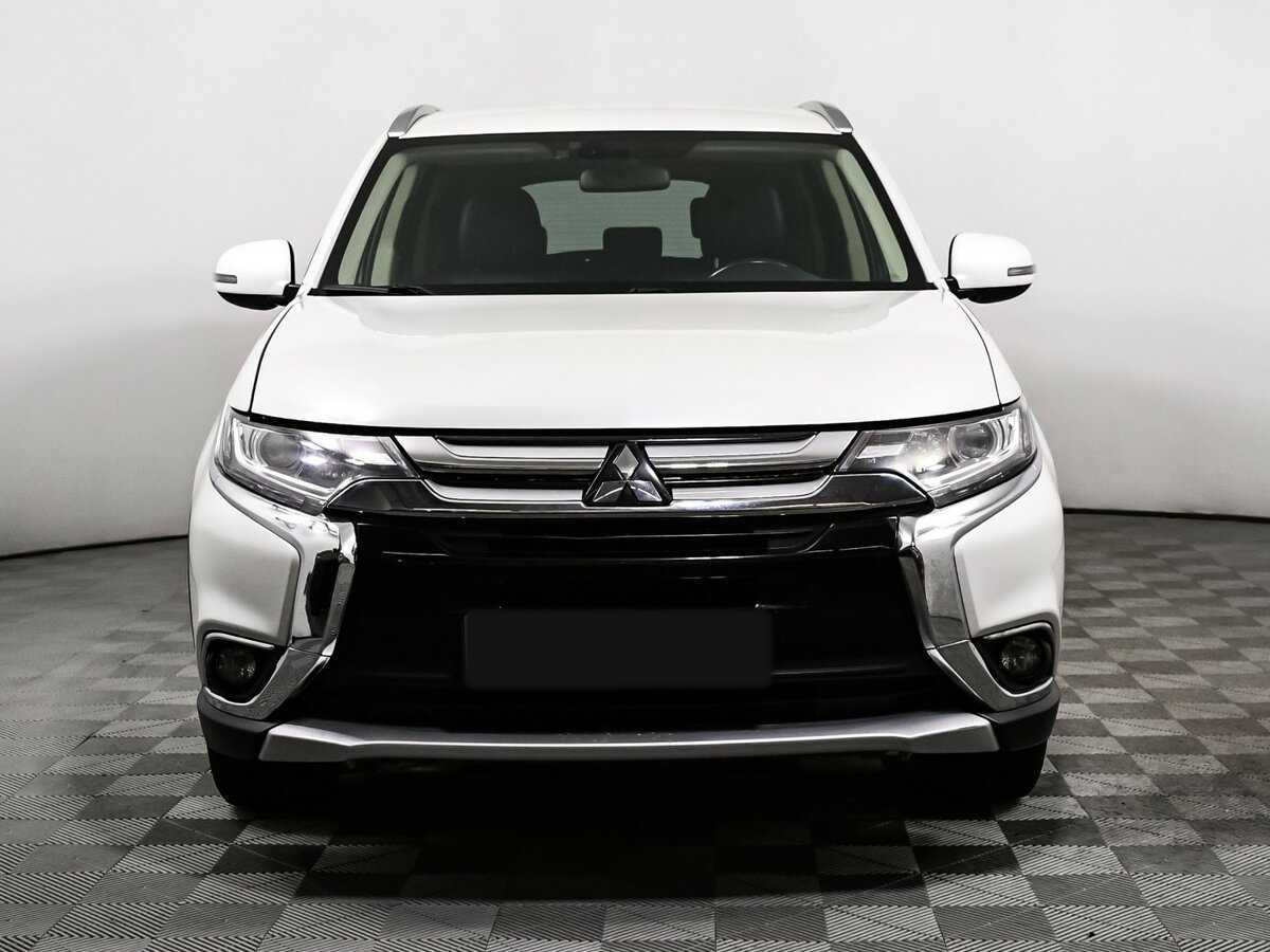 Купить Mitsubishi Outlander с пробегом. Фото: #1