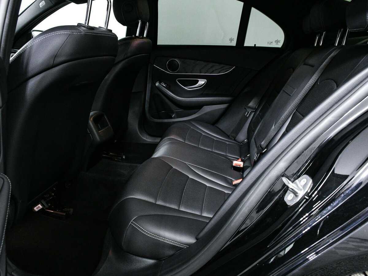 Купить Mercedes-Benz C-Класс с пробегом. Фото: #11