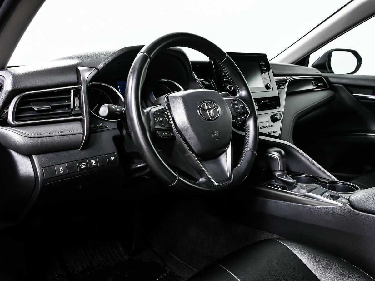 Купить Toyota Camry с пробегом. Фото: #12