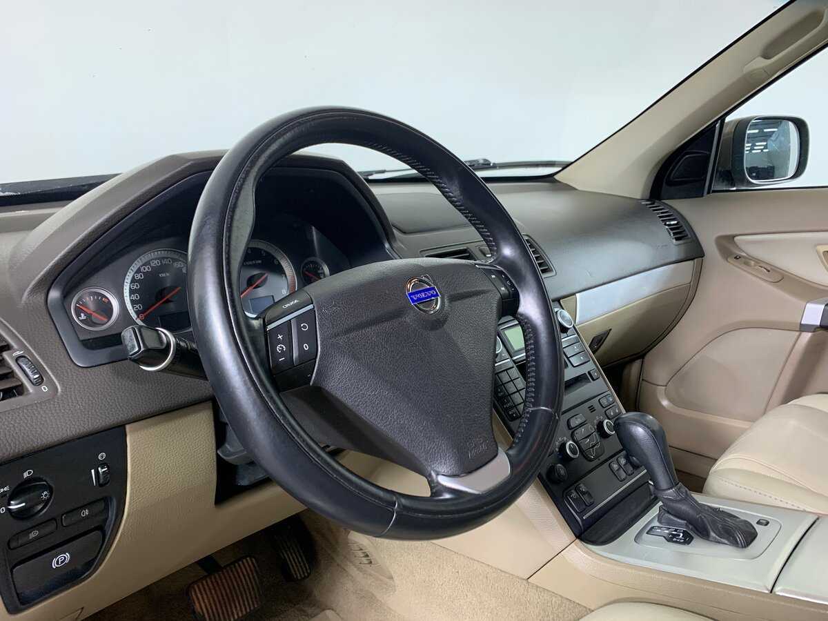 Купить Volvo XC90 с пробегом. Фото: #11