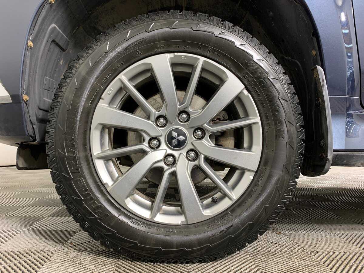 Купить Mitsubishi Pajero Sport с пробегом. Фото: #8