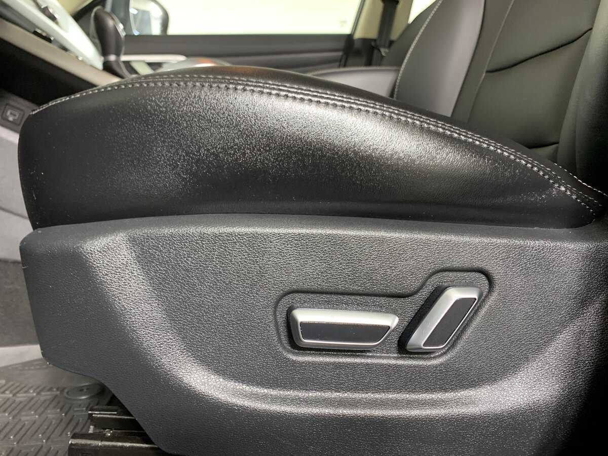 Купить Geely Atlas с пробегом. Фото: #16