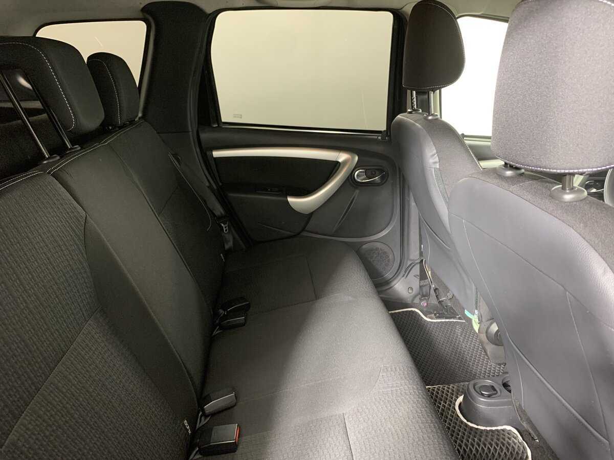 Купить Nissan Terrano с пробегом. Фото: #17