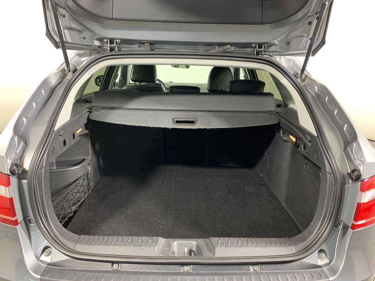 Купить Lada (ВАЗ) Vesta с пробегом. Фото: #19