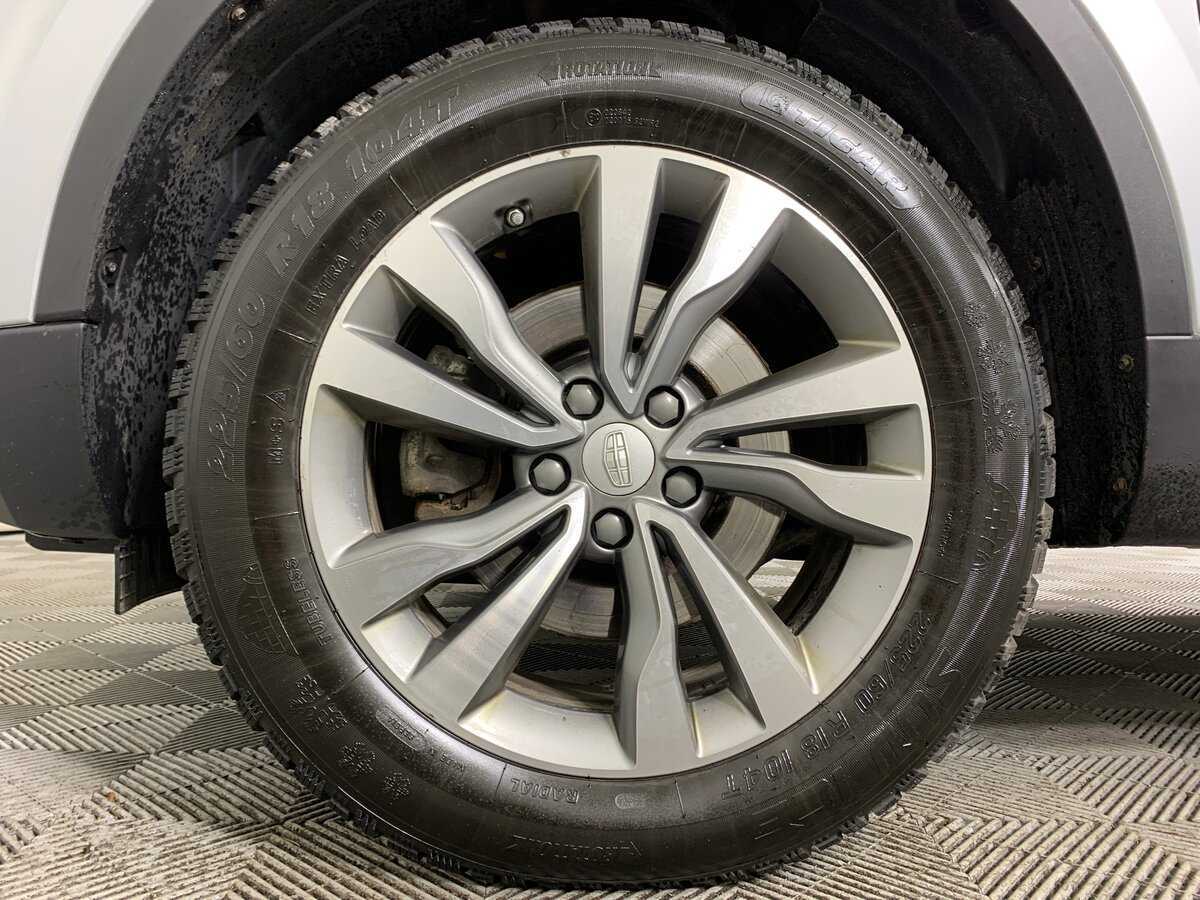 Купить Geely Atlas с пробегом. Фото: #8