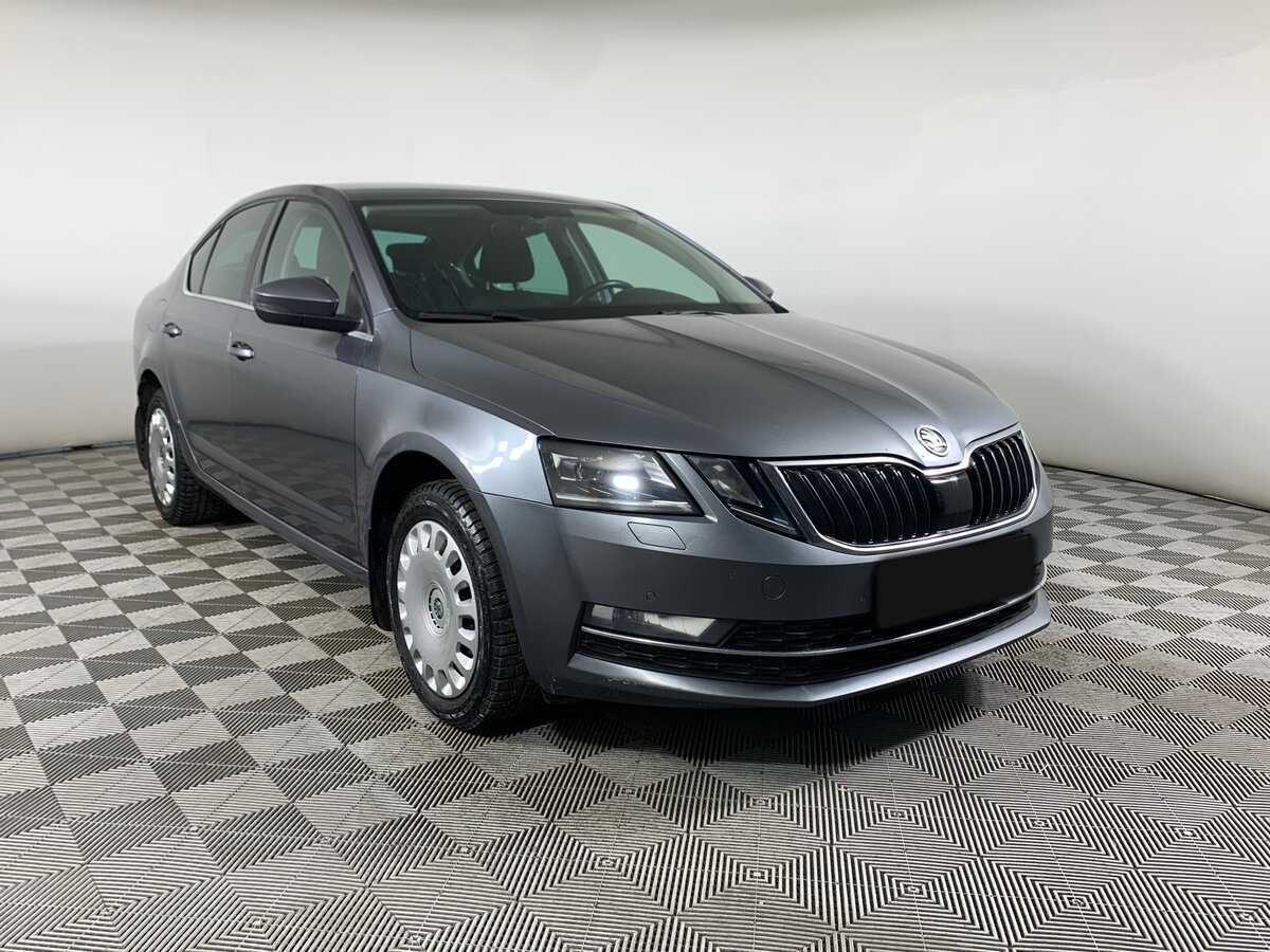 Купить Skoda Octavia с пробегом. Фото: #2