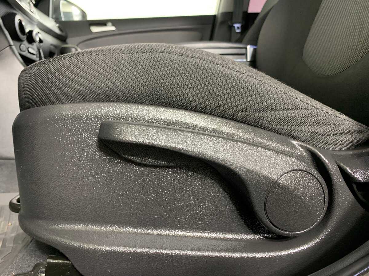 Купить Hyundai Solaris с пробегом. Фото: #15