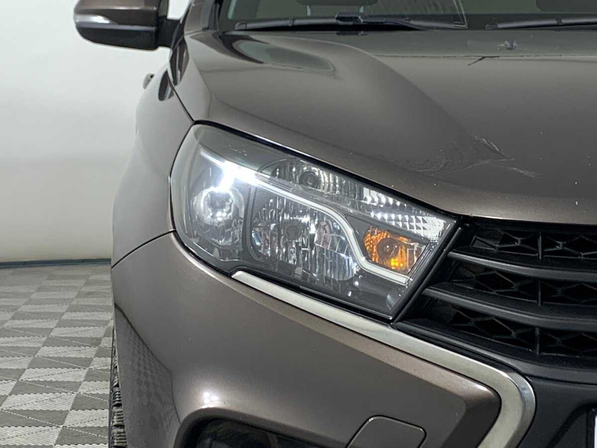 Купить Lada (ВАЗ) Vesta с пробегом. Фото: #9