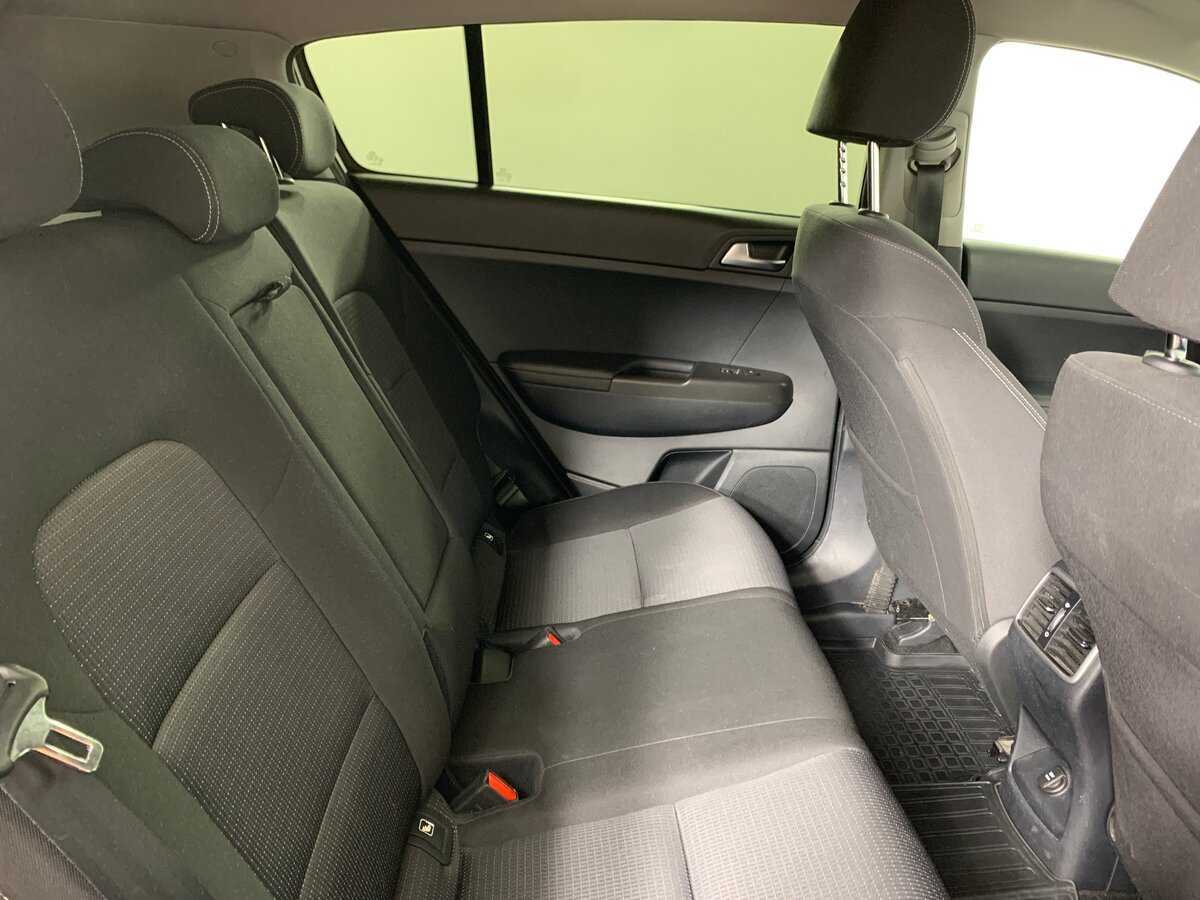 Купить Kia Sportage с пробегом. Фото: #16