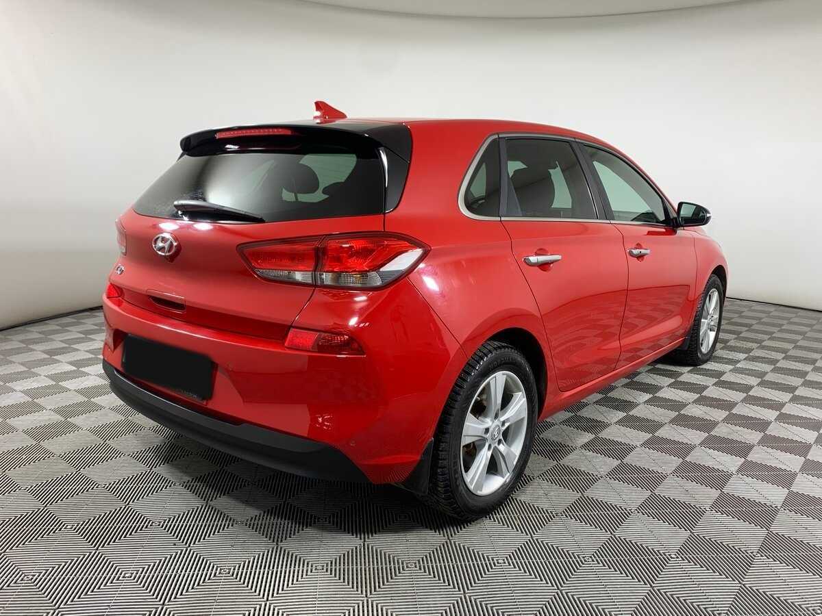 Купить Hyundai i30 с пробегом. Фото: #4