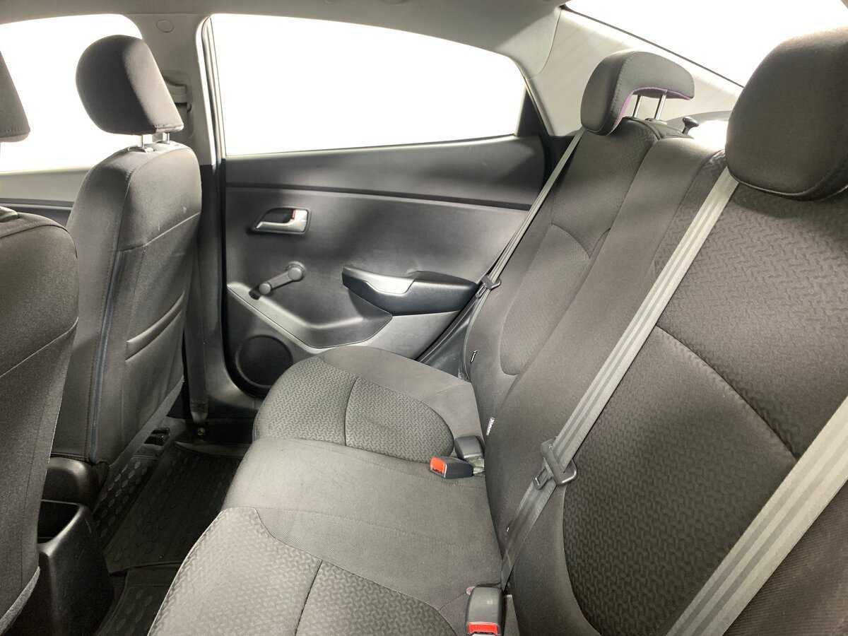 Купить Kia Rio с пробегом. Фото: #18