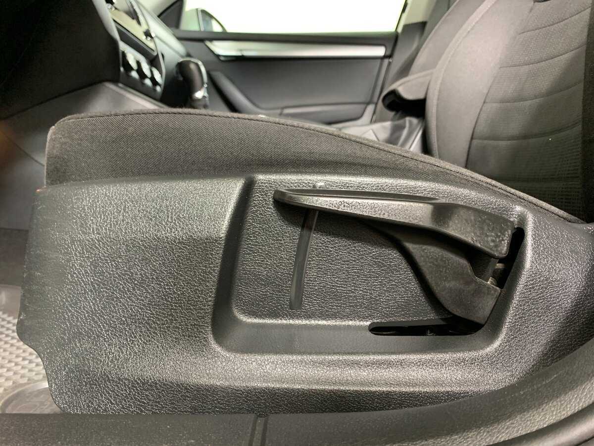 Купить Skoda Octavia с пробегом. Фото: #16