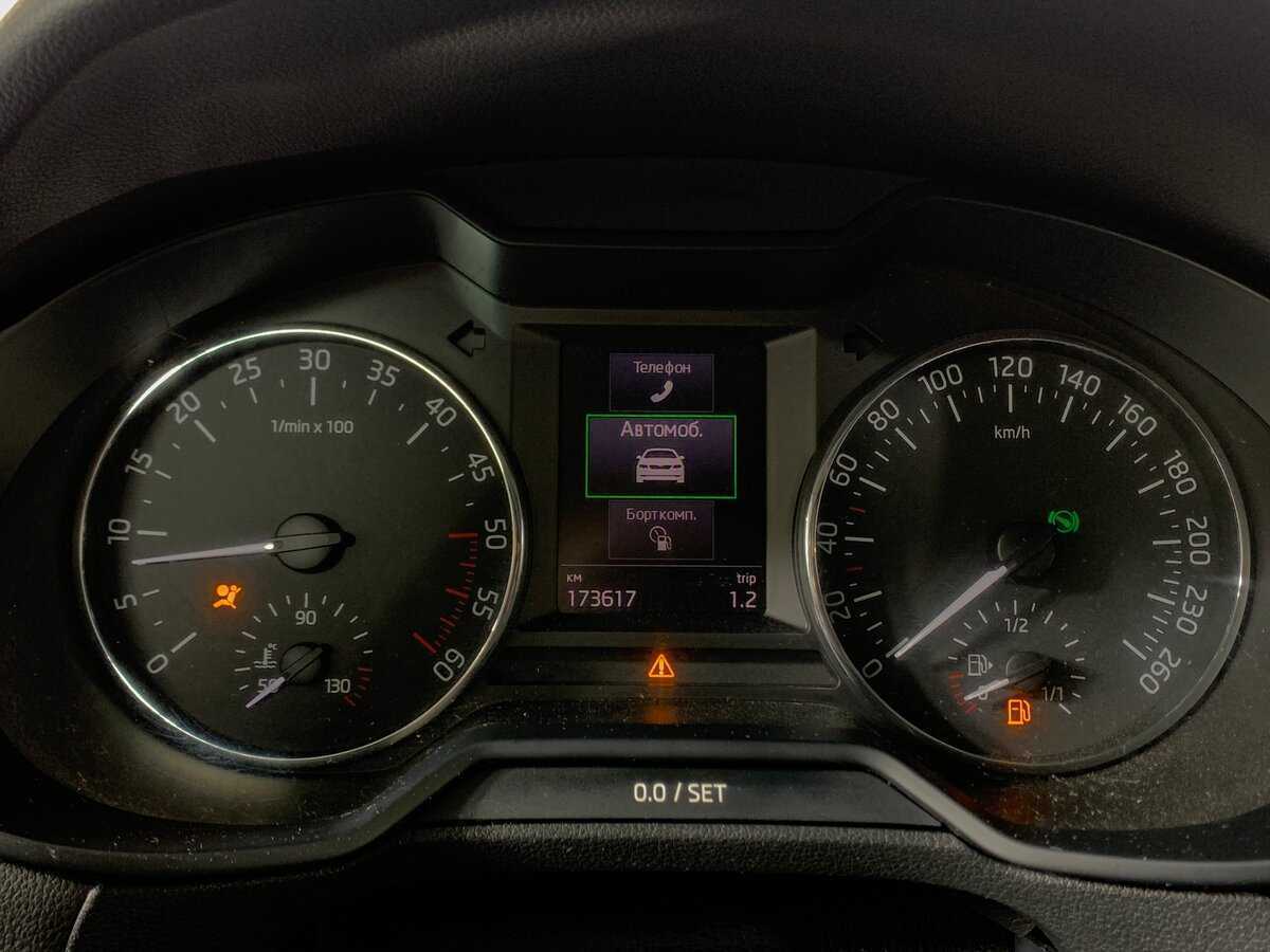 Купить Skoda Octavia с пробегом. Фото: #14